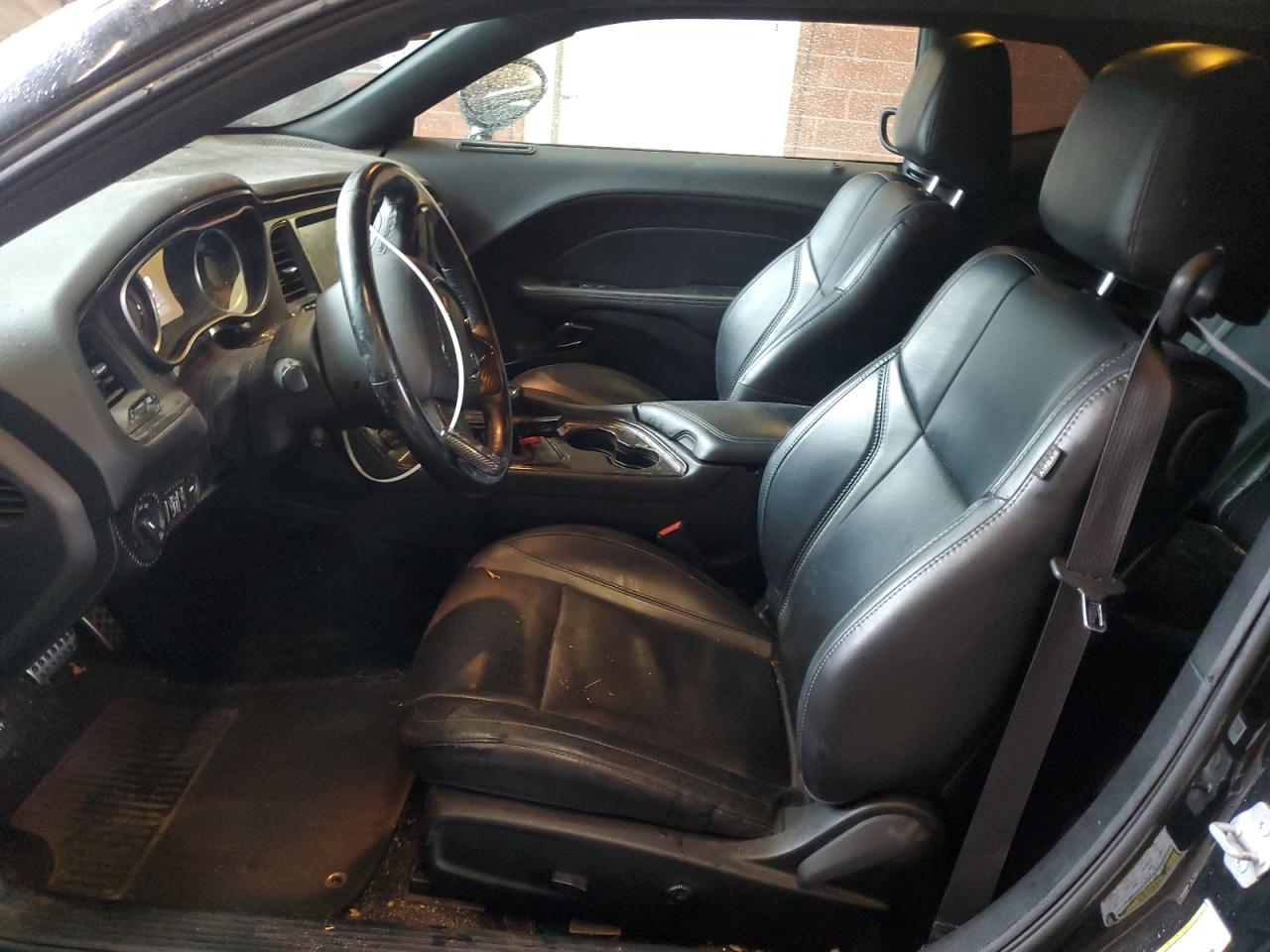 2019 Dodge Challenger - Image 7