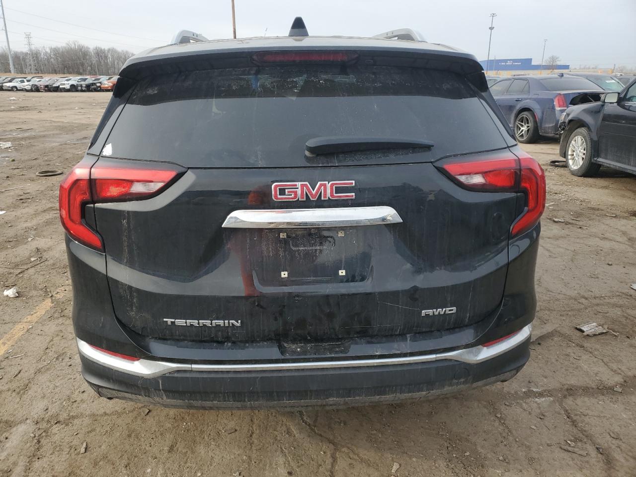 2019 GMC Terrain - Image 6