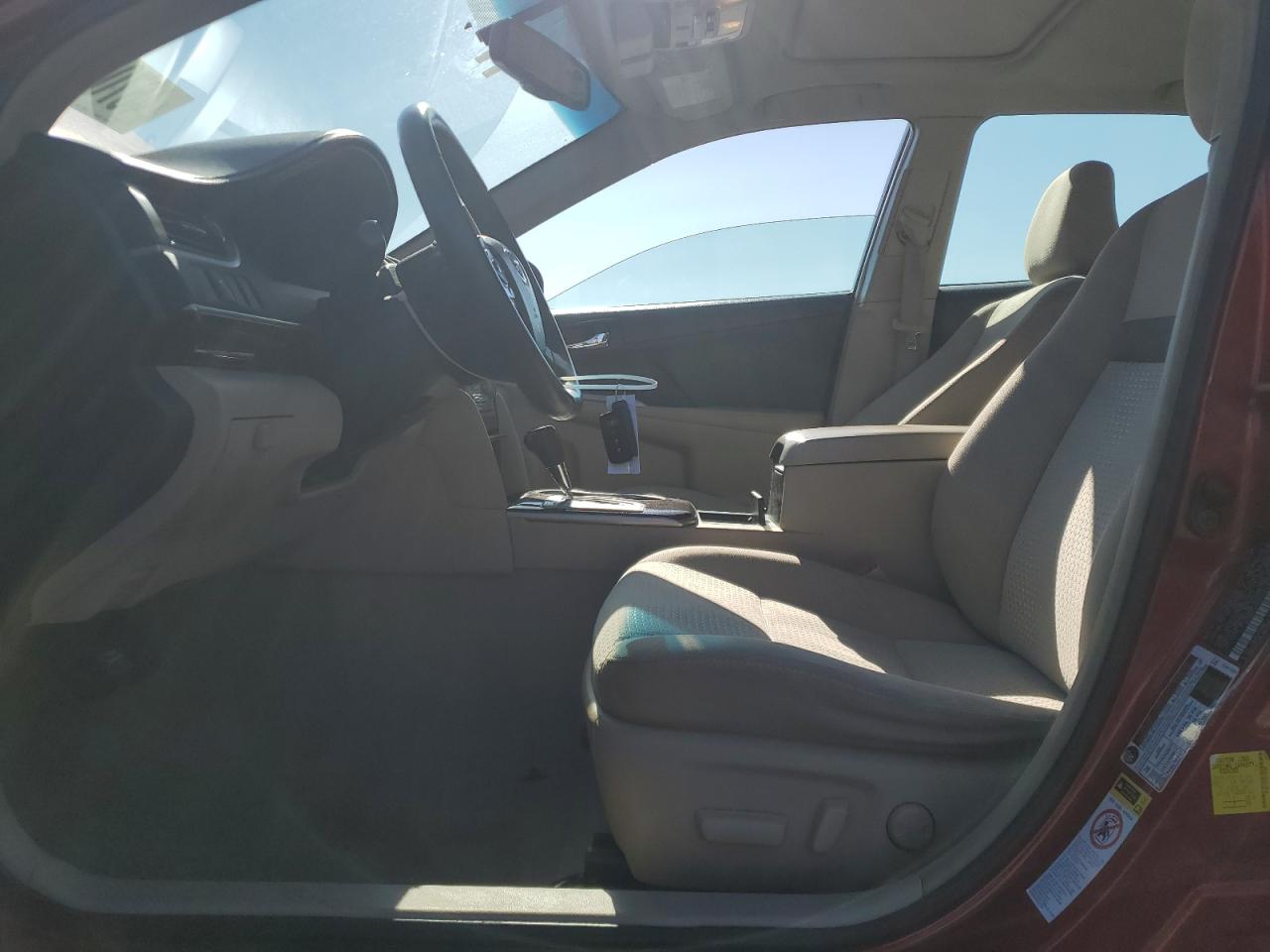 2014 Toyota Camry - Image 7