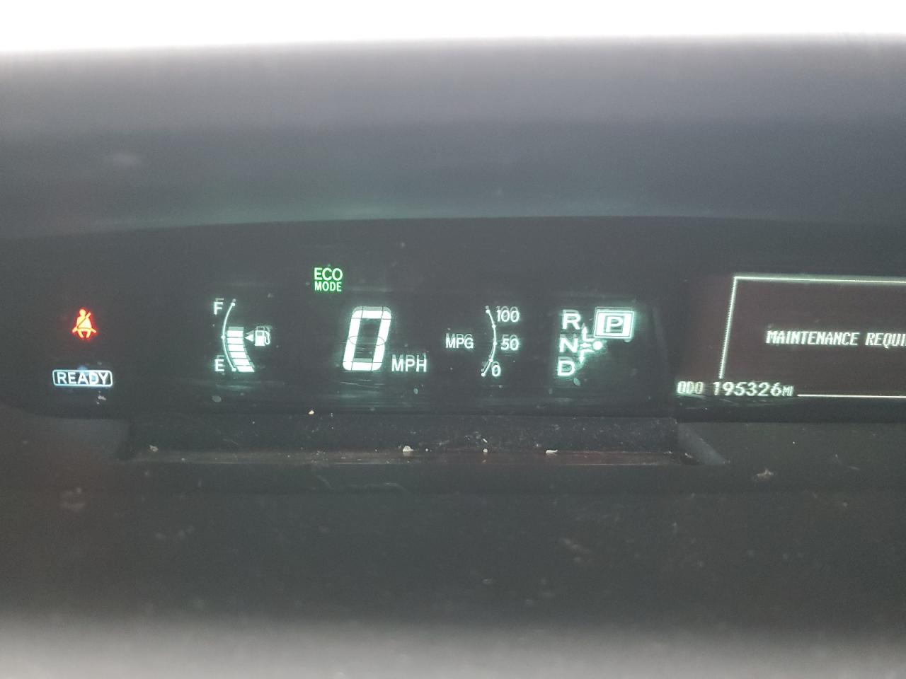 2015 Toyota Prius - Image 9