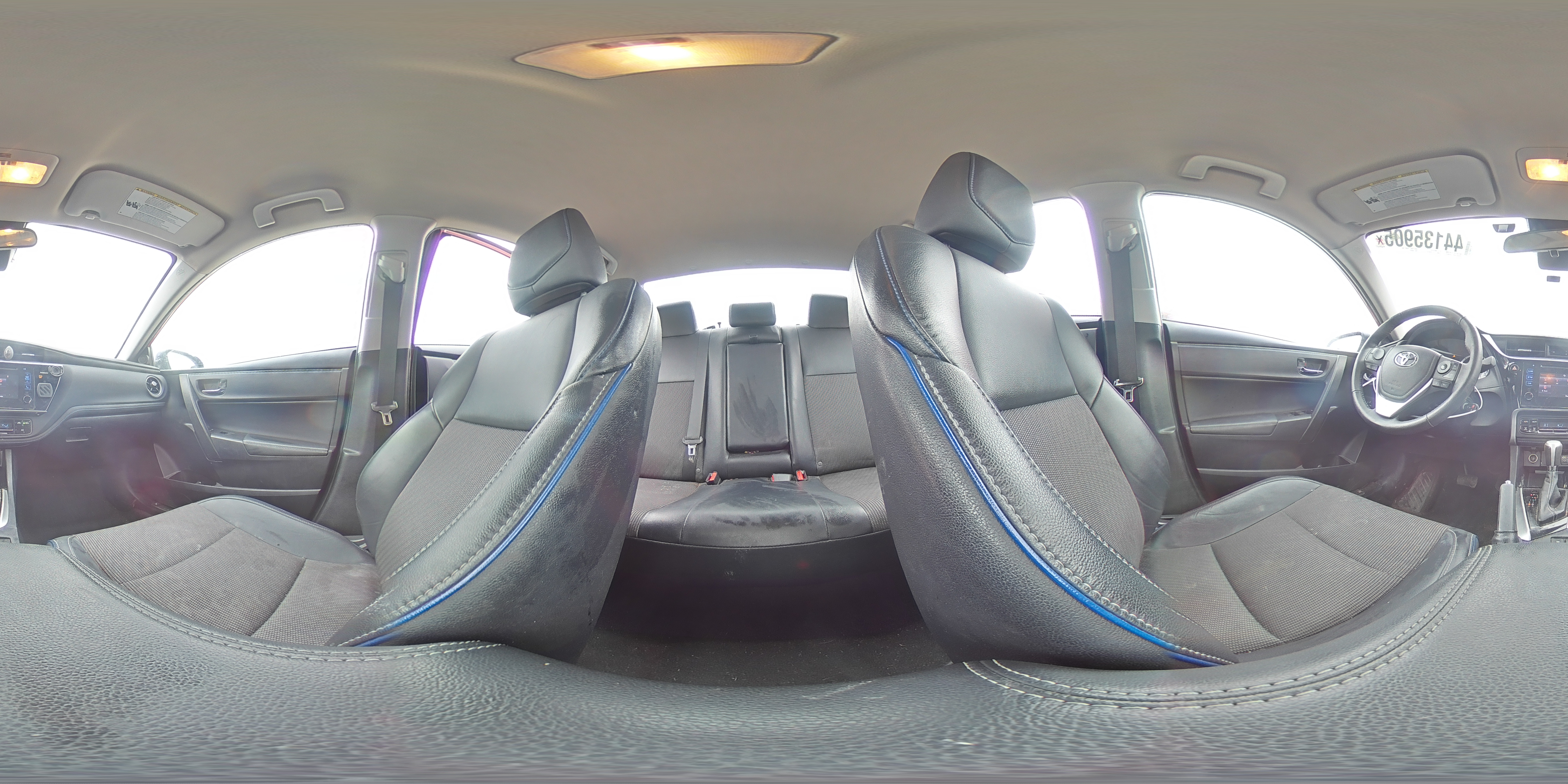 2017 Toyota Corolla - Image 14