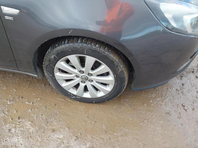 2012 VAUXHALL ZAFIRA TOU