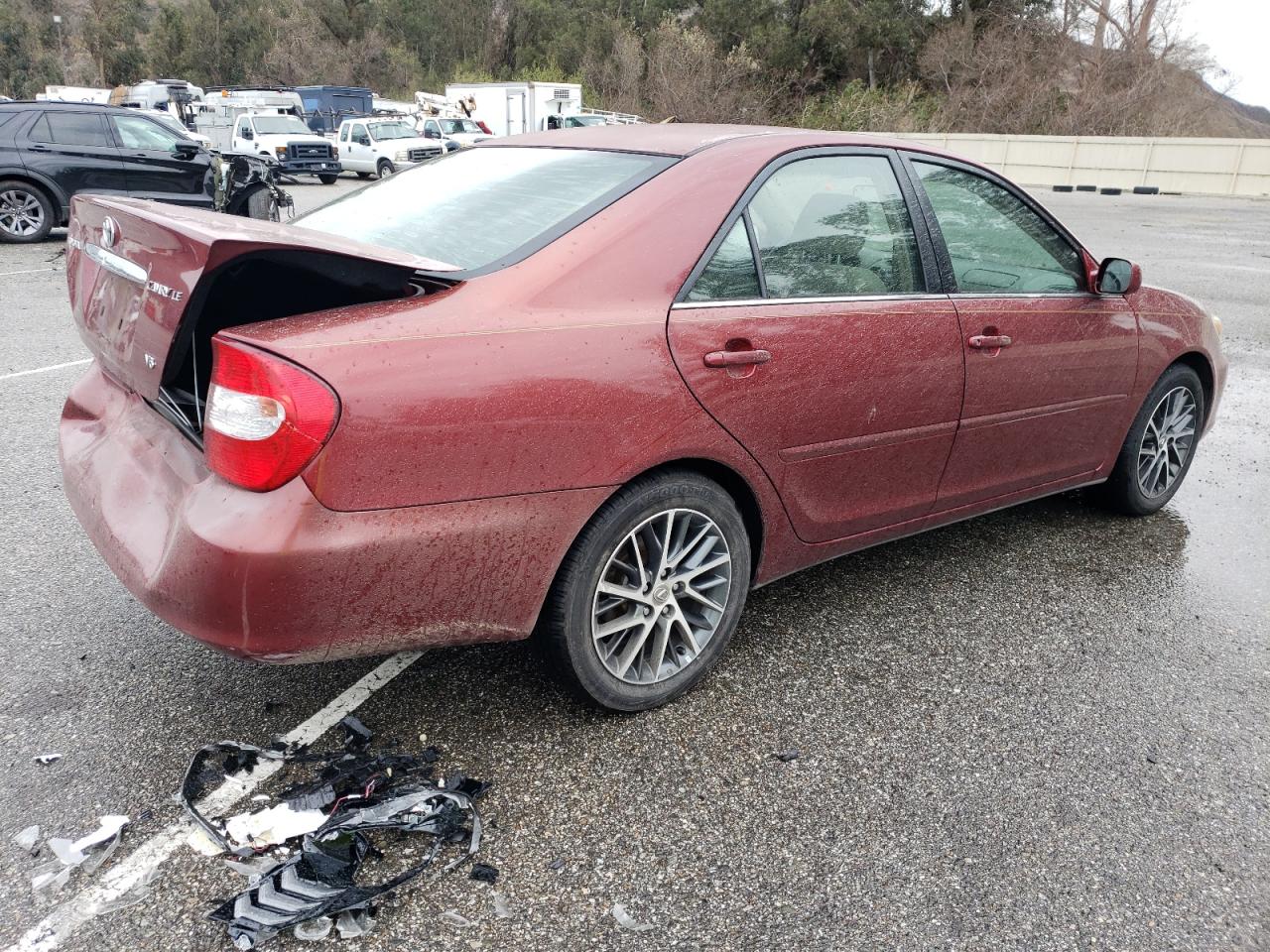 2004 Toyota Camry - Image 3