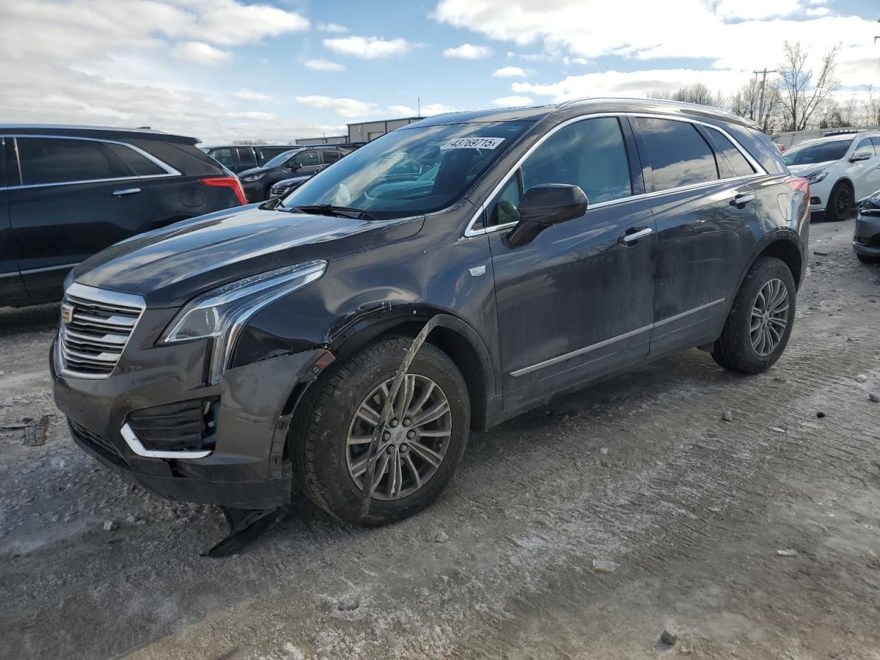 2017 Cadillac XT5 - Image 1