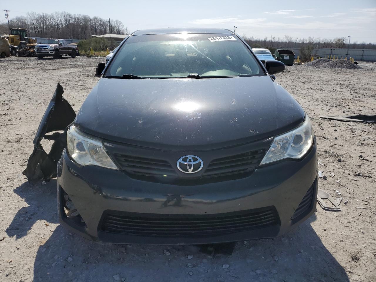 2014 Toyota Camry - Image 5