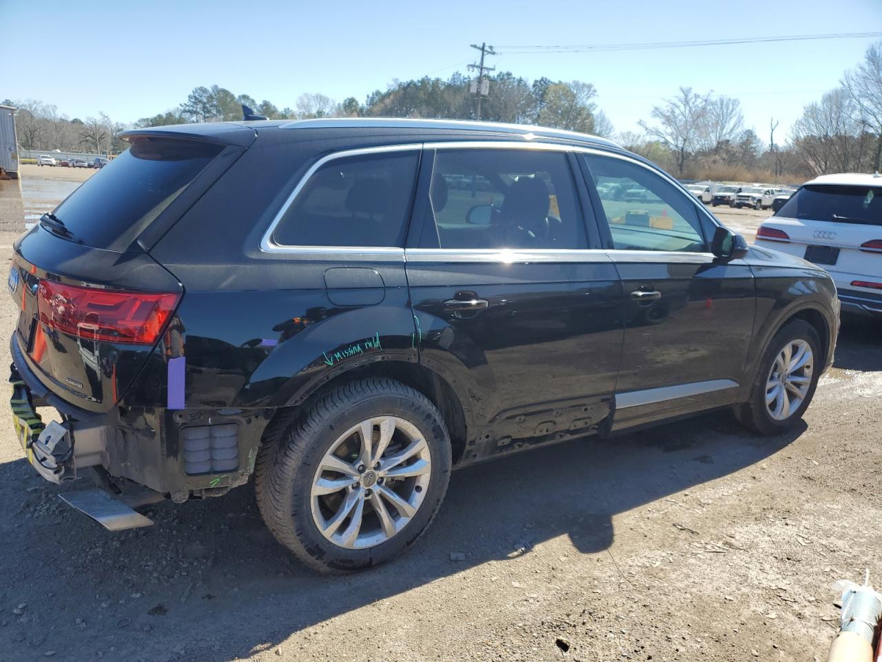 2018 Audi Q7 - Image 3
