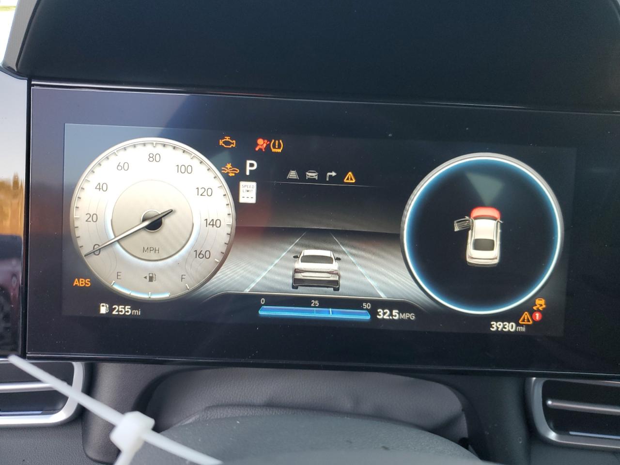 2024 Hyundai Elantra - Image 9