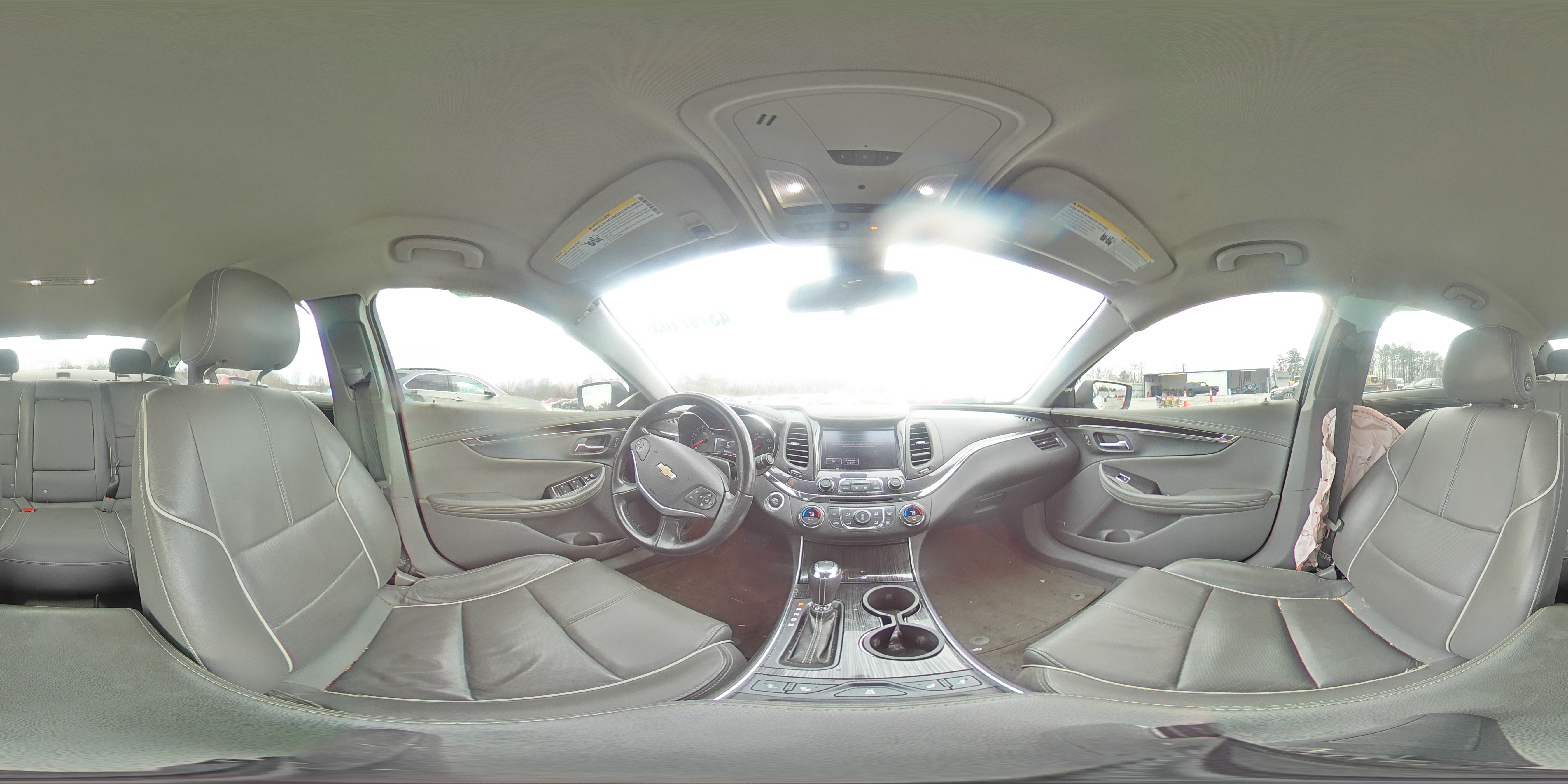 2018 Chevrolet Impala - Image 13