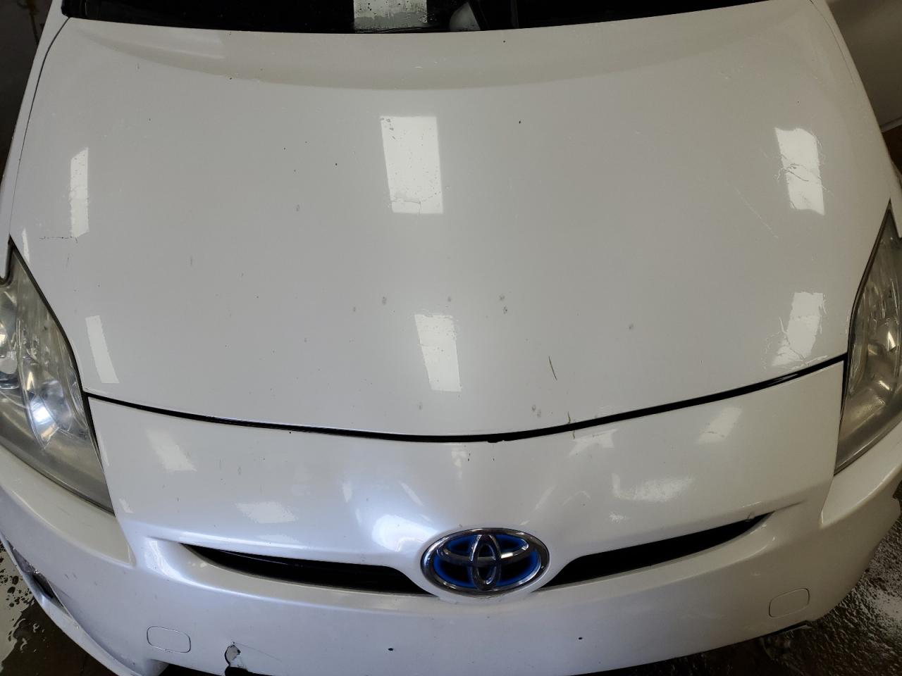 2011 Toyota Prius - Image 11