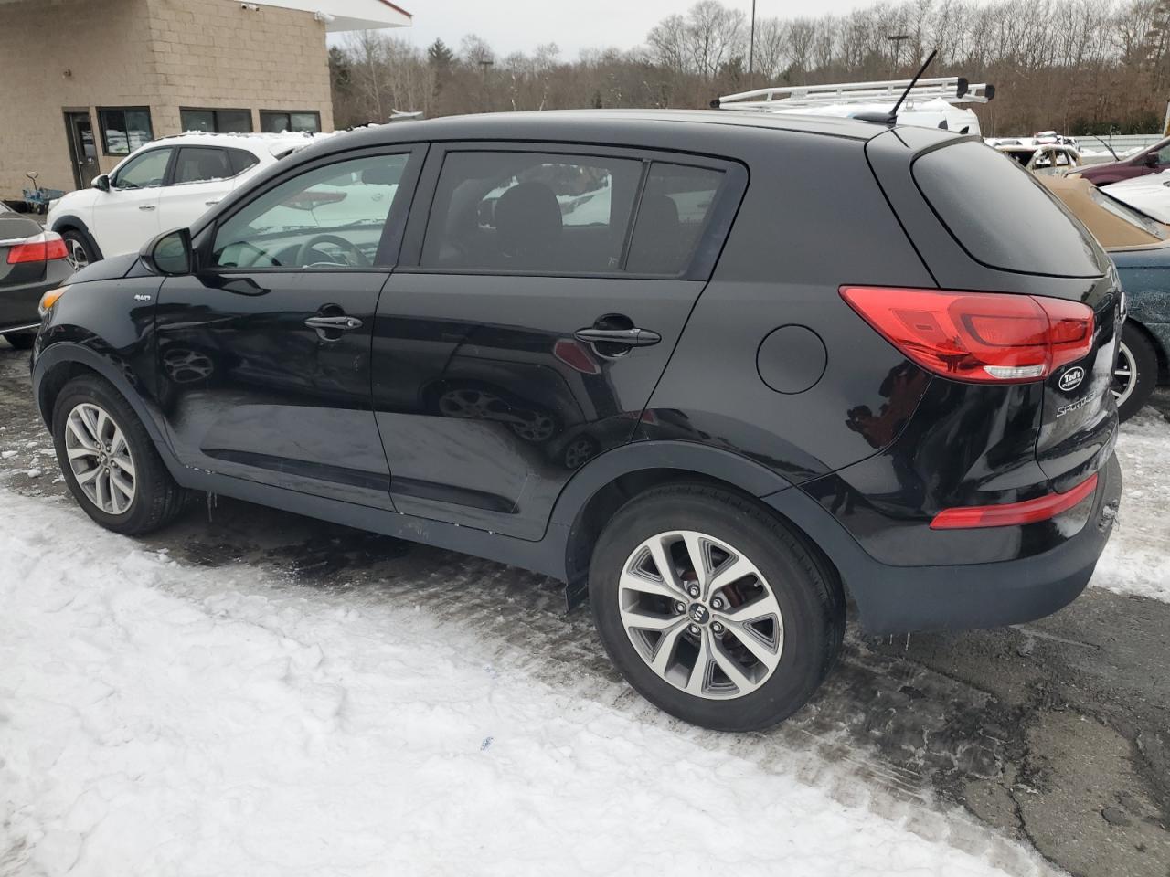 2016 Kia Sportage - Image 2