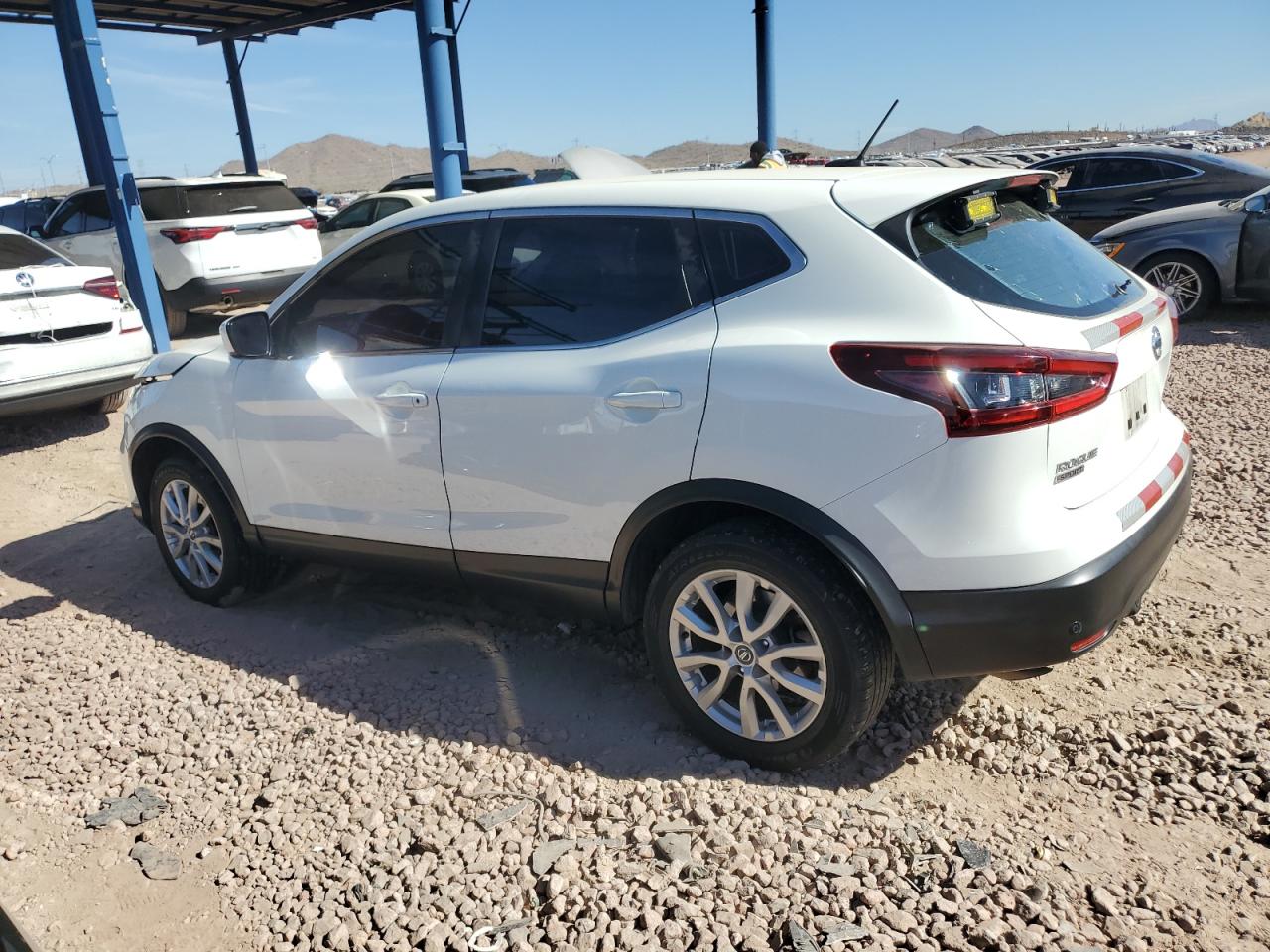 2021 Nissan Rogue - Image 2