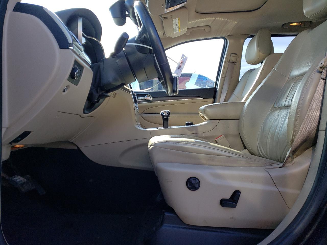 2015 Jeep Grand Cherokee - Image 7
