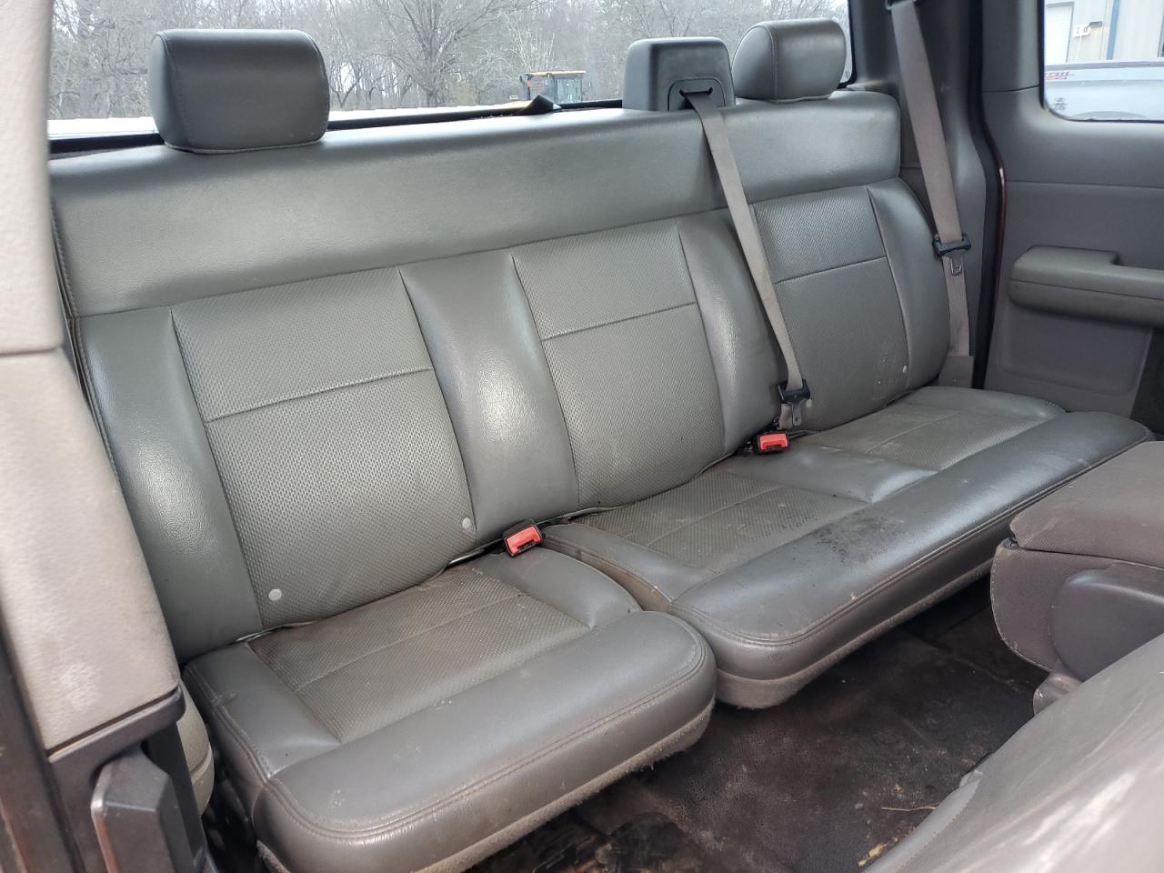 2005 Ford F-150 - Image 10