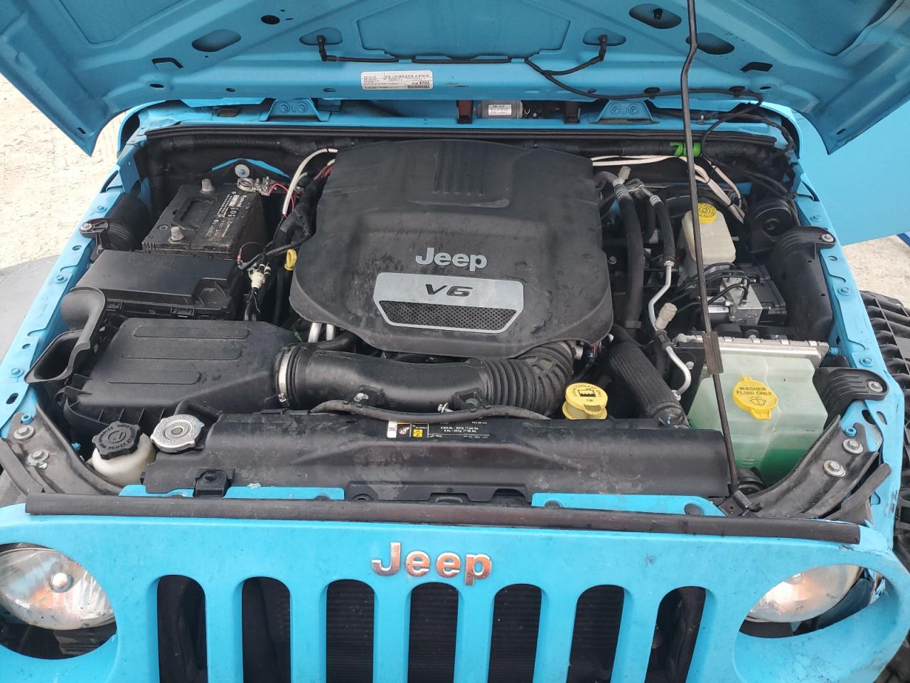 2017 Jeep Wrangler - Image 13
