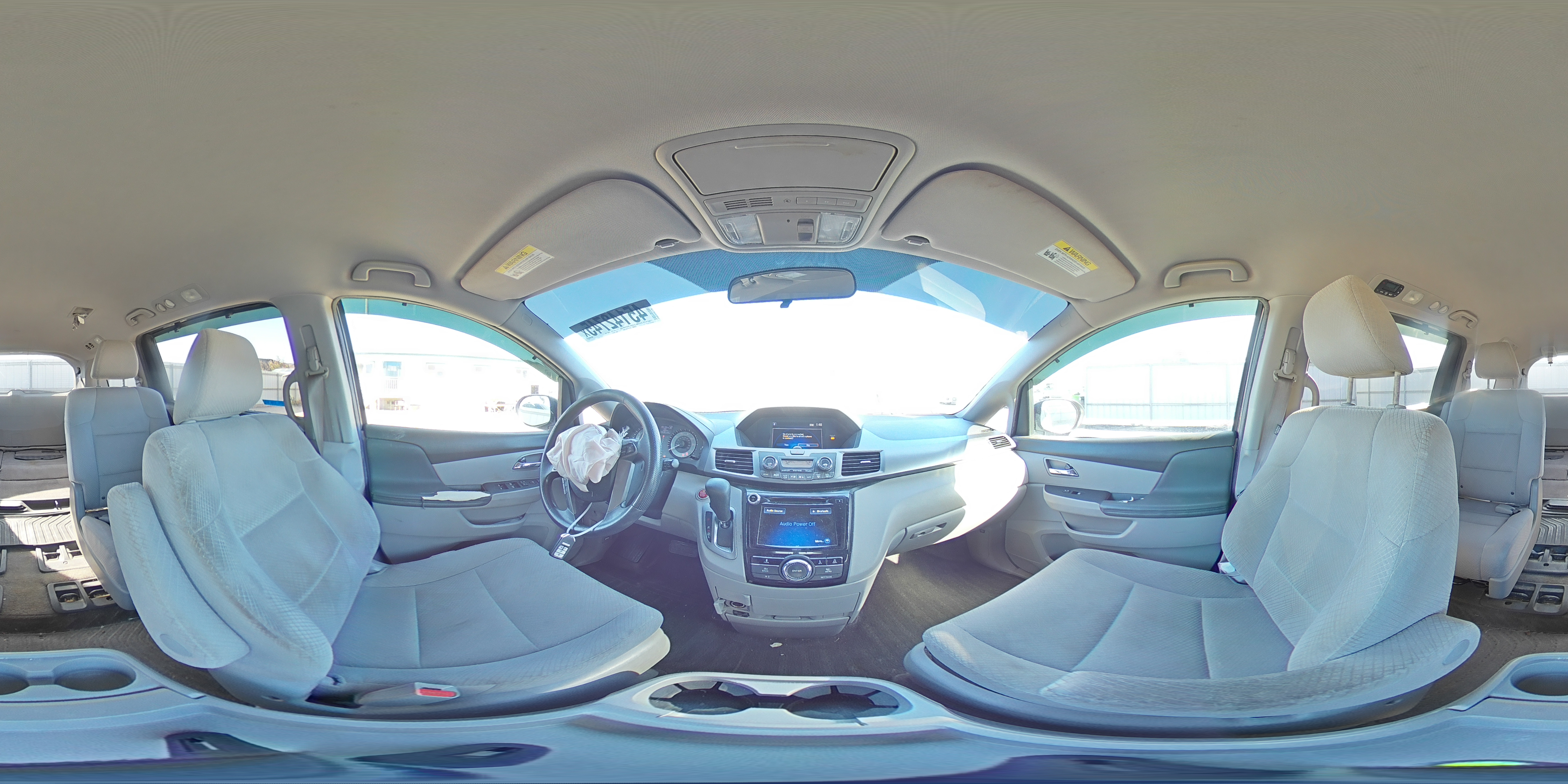 2014 Honda Odyssey - Image 13