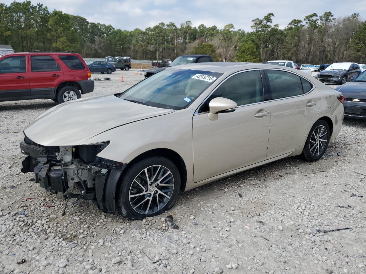 2016 Lexus ES - Image 1