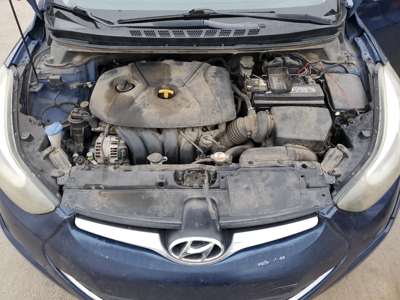 2016 Hyundai Elantra - Image 11