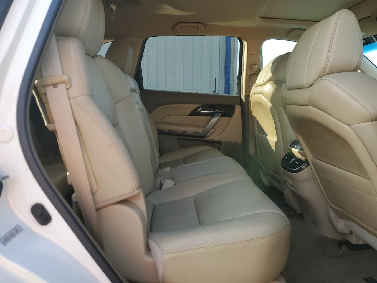 2010 Acura MDX - Image 11