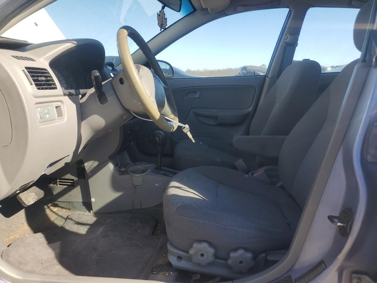 2004 Kia Rio Cinco VIN: 00000000000193322 Lot: 44667955