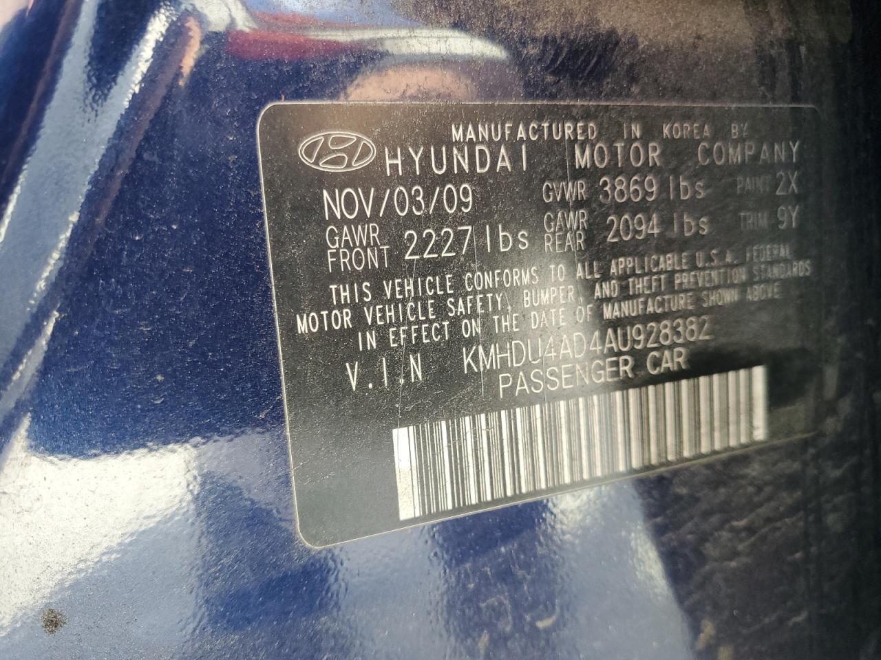 2010 Hyundai Elantra - Image 12