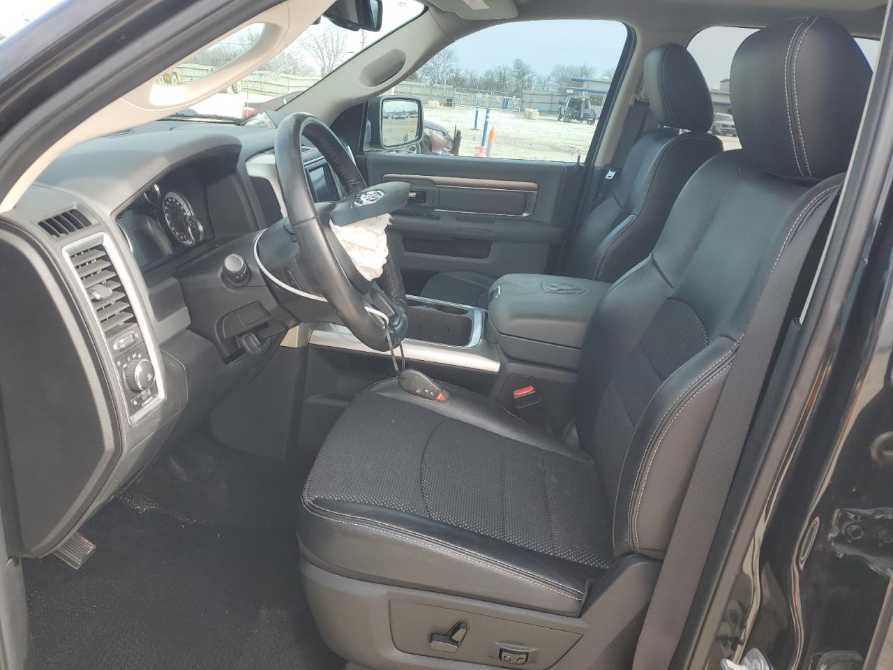 2017 RAM 1500 - Image 7