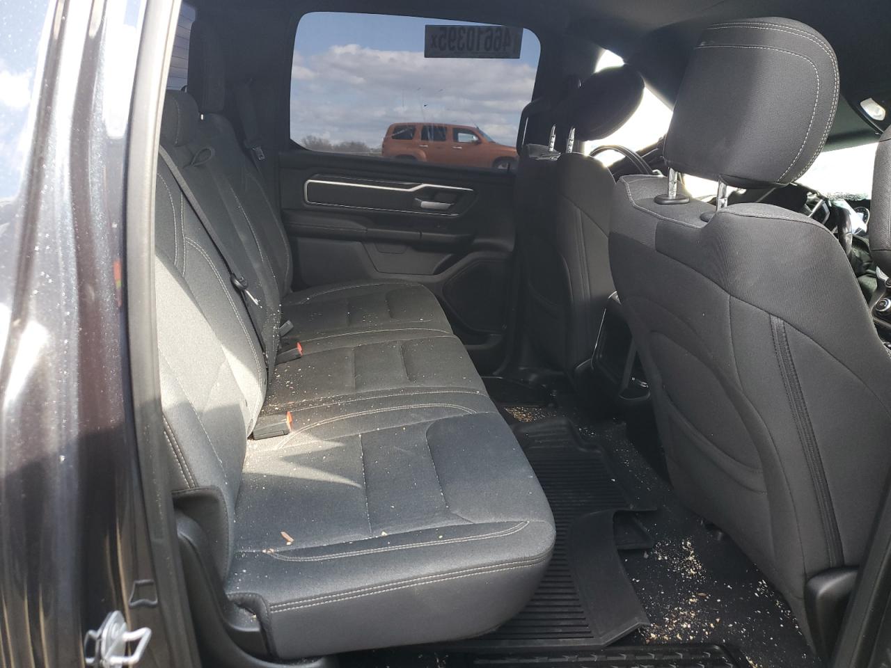 2019 RAM 1500 - Image 11