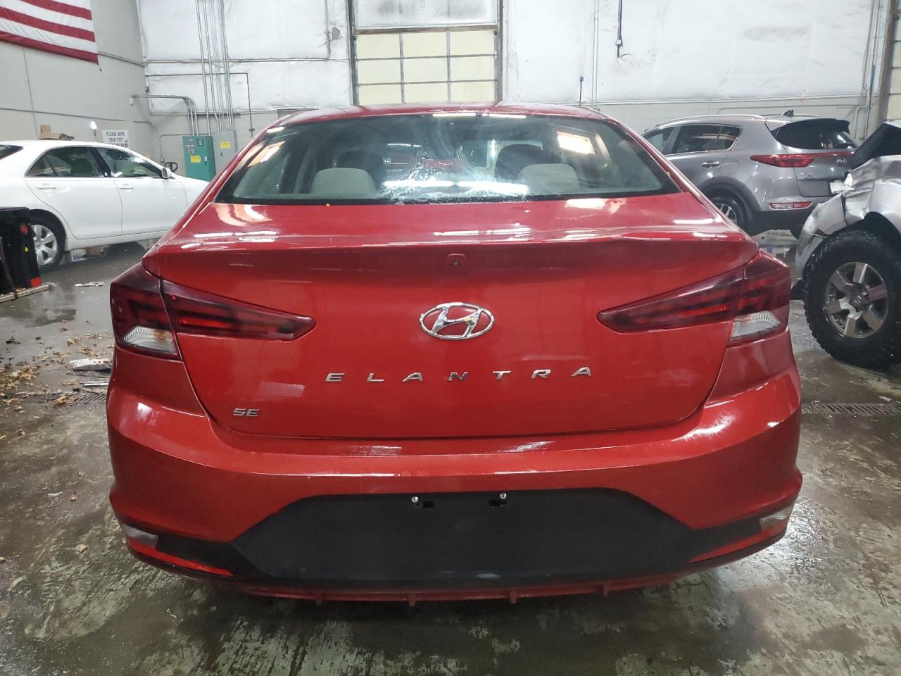 2020 Hyundai Elantra - Image 6