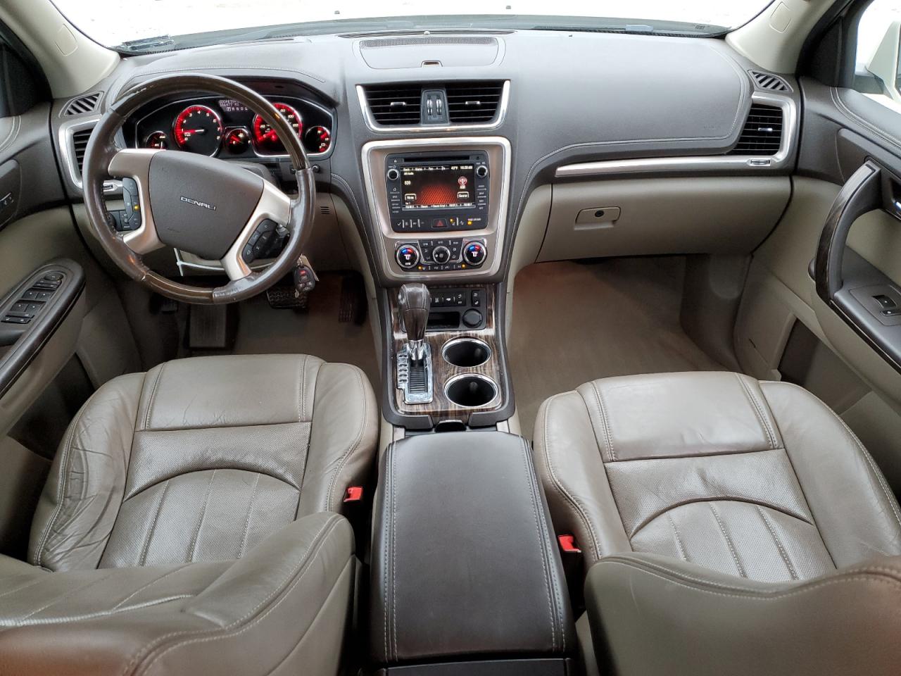 2014 GMC Acadia - Image 8