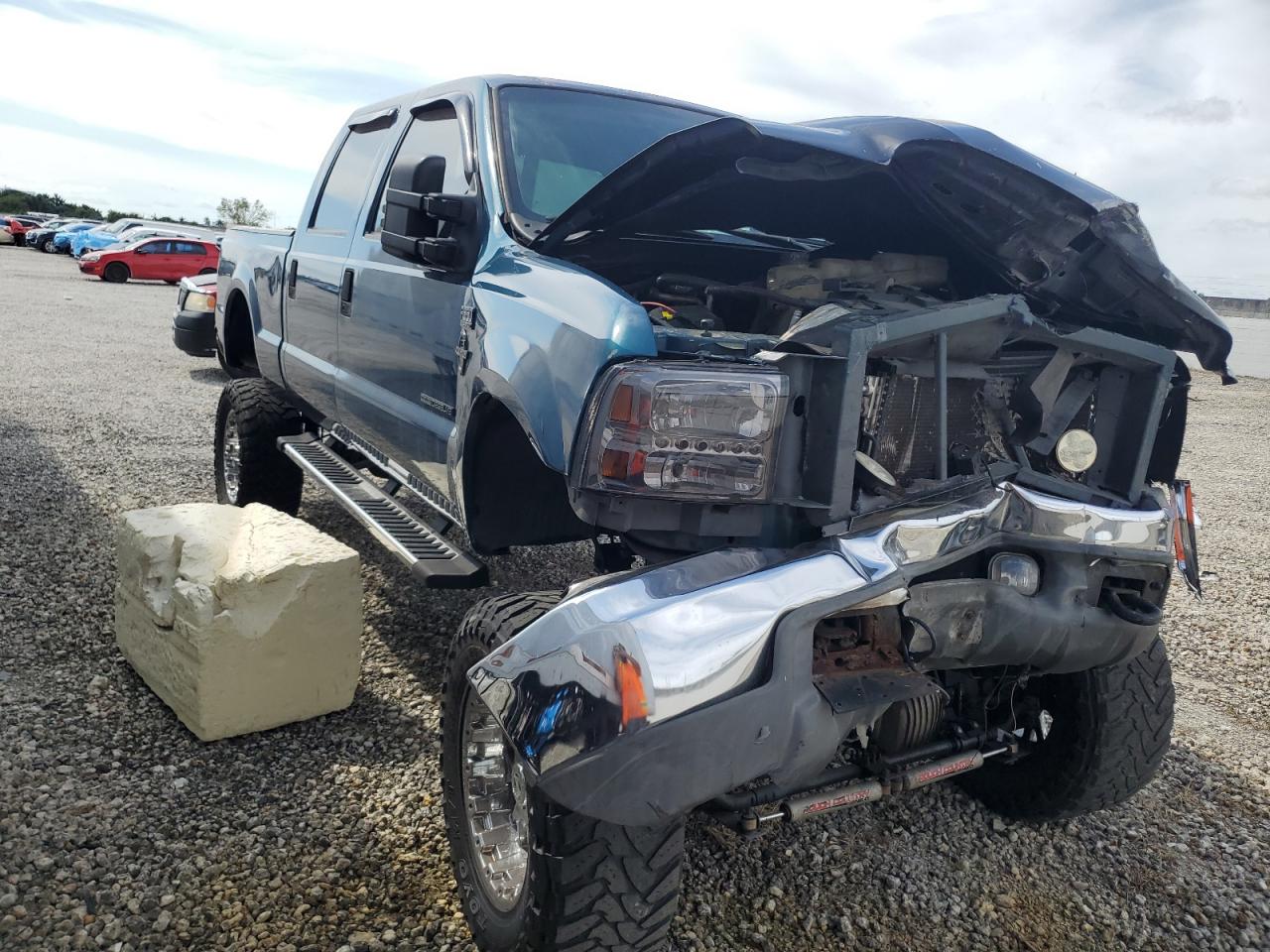 2001 Ford F350 - Image 4