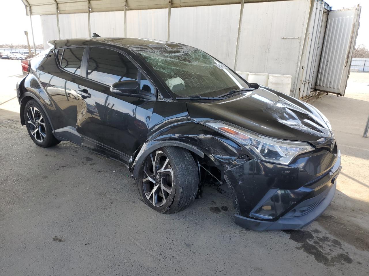 2018 Toyota C-HR - Image 4