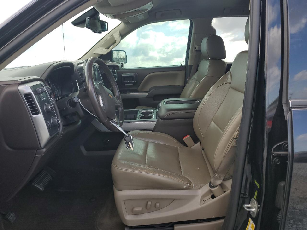 2014 Chevrolet Silverado - Image 7