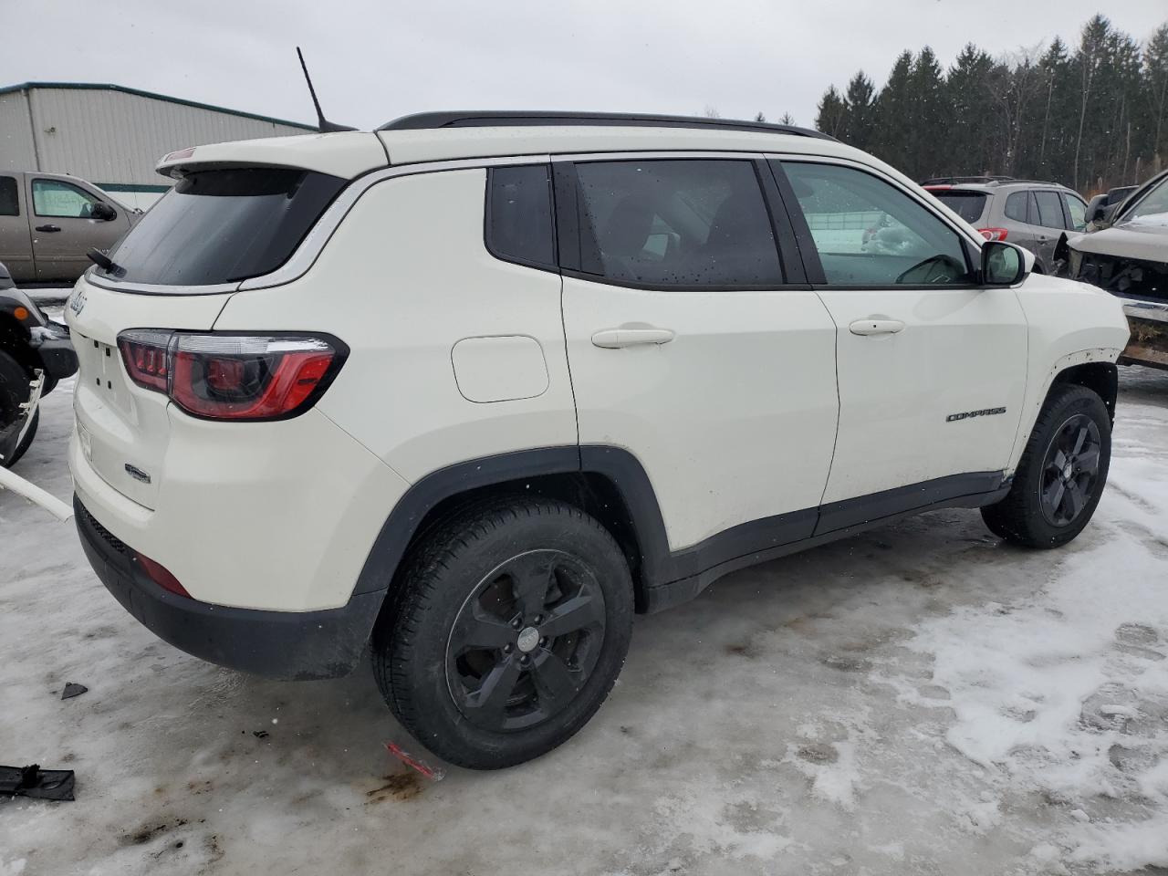 2020 Jeep Compass - Image 3