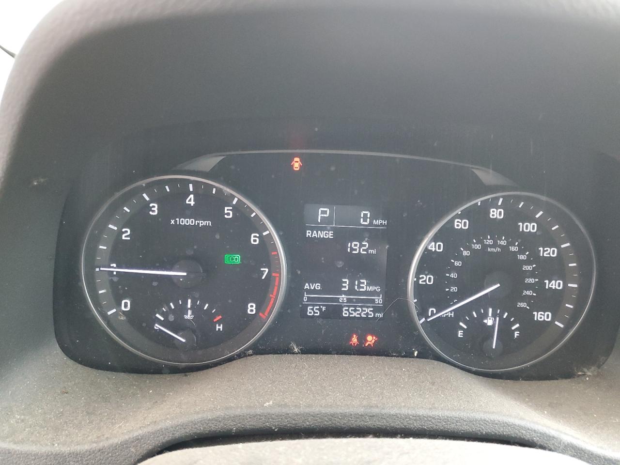 2017 Hyundai Elantra - Image 9