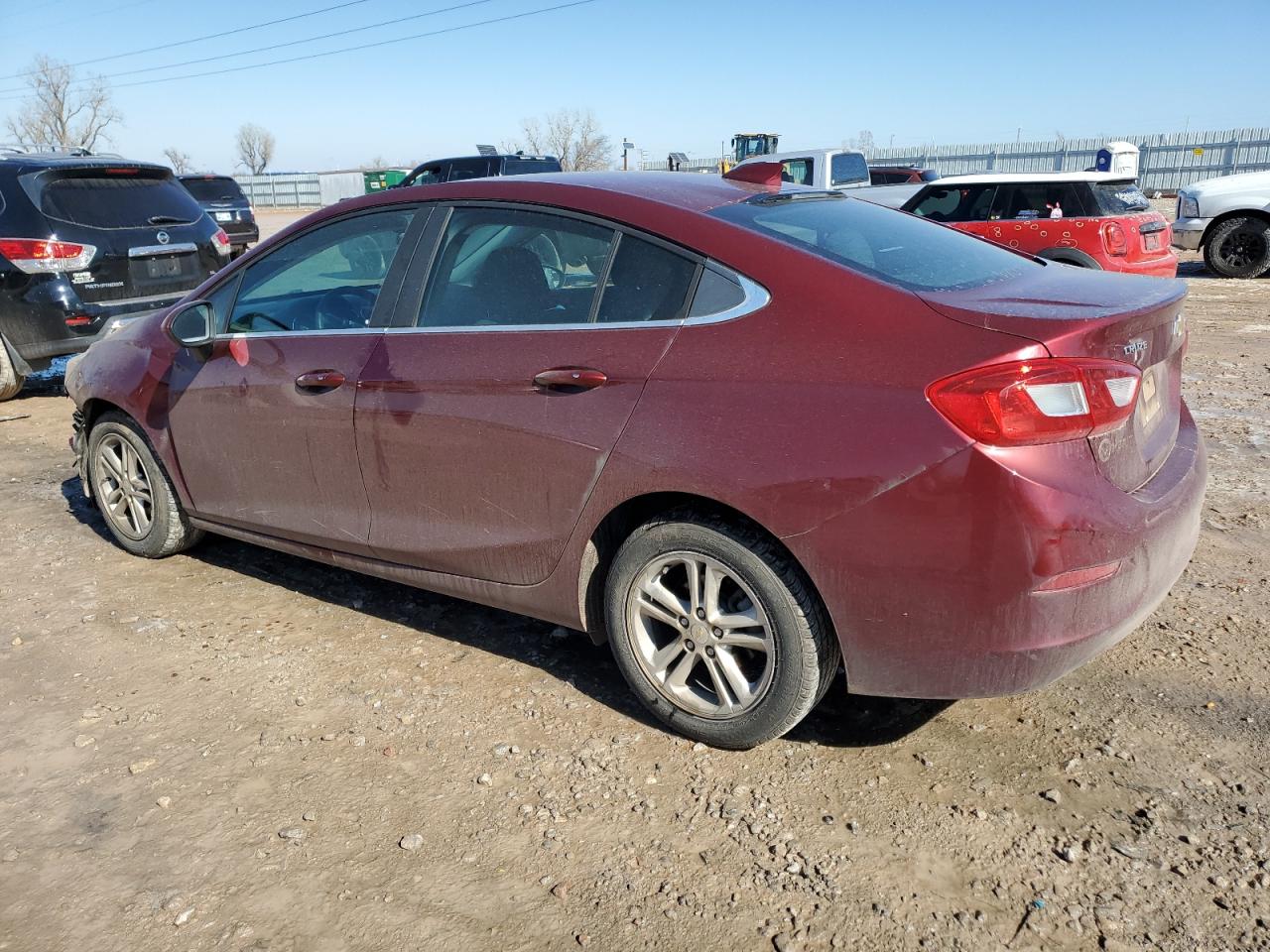 2016 Chevrolet Cruze - Image 2