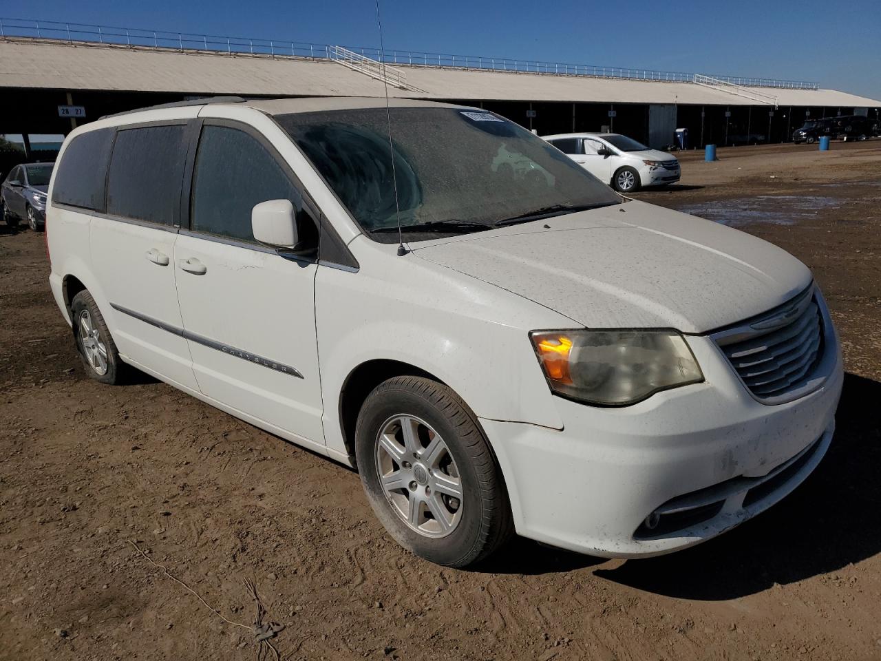 2012 Chrysler Town & Country - Image 4