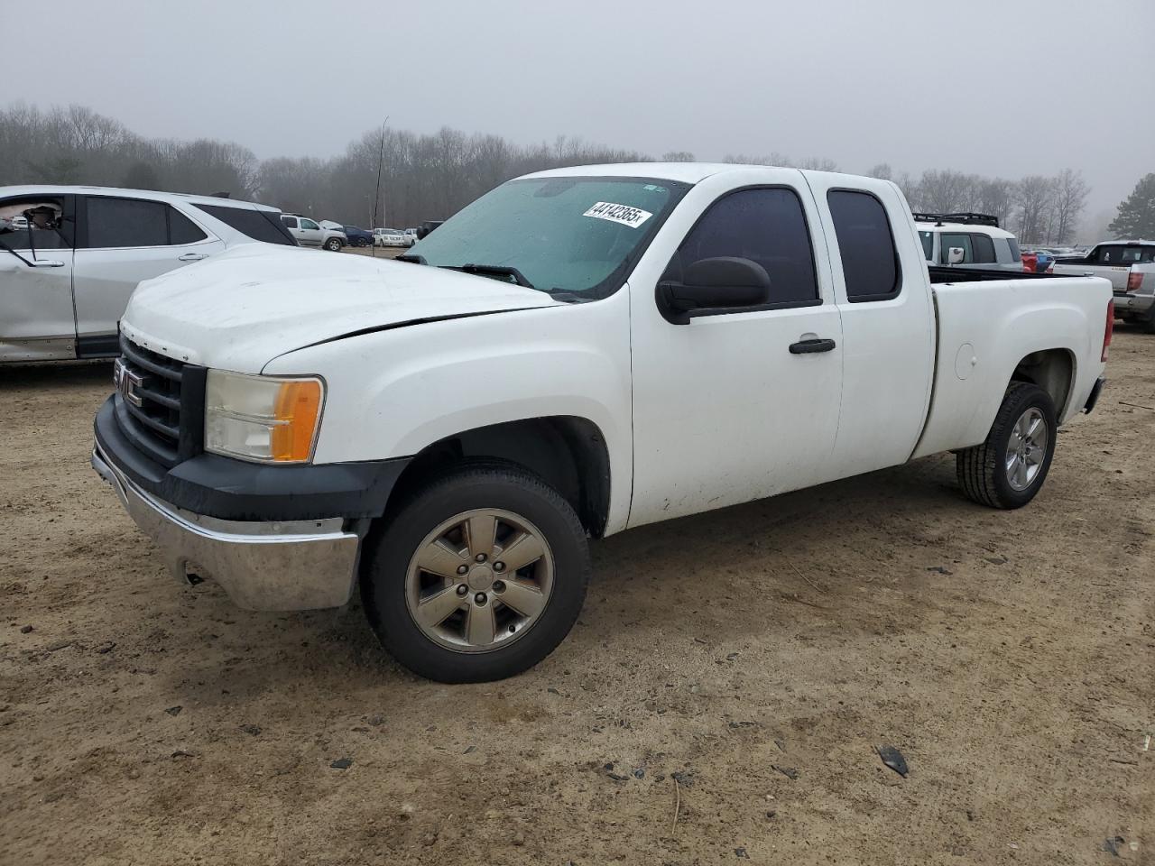 2011 GMC Sierra - Image 1