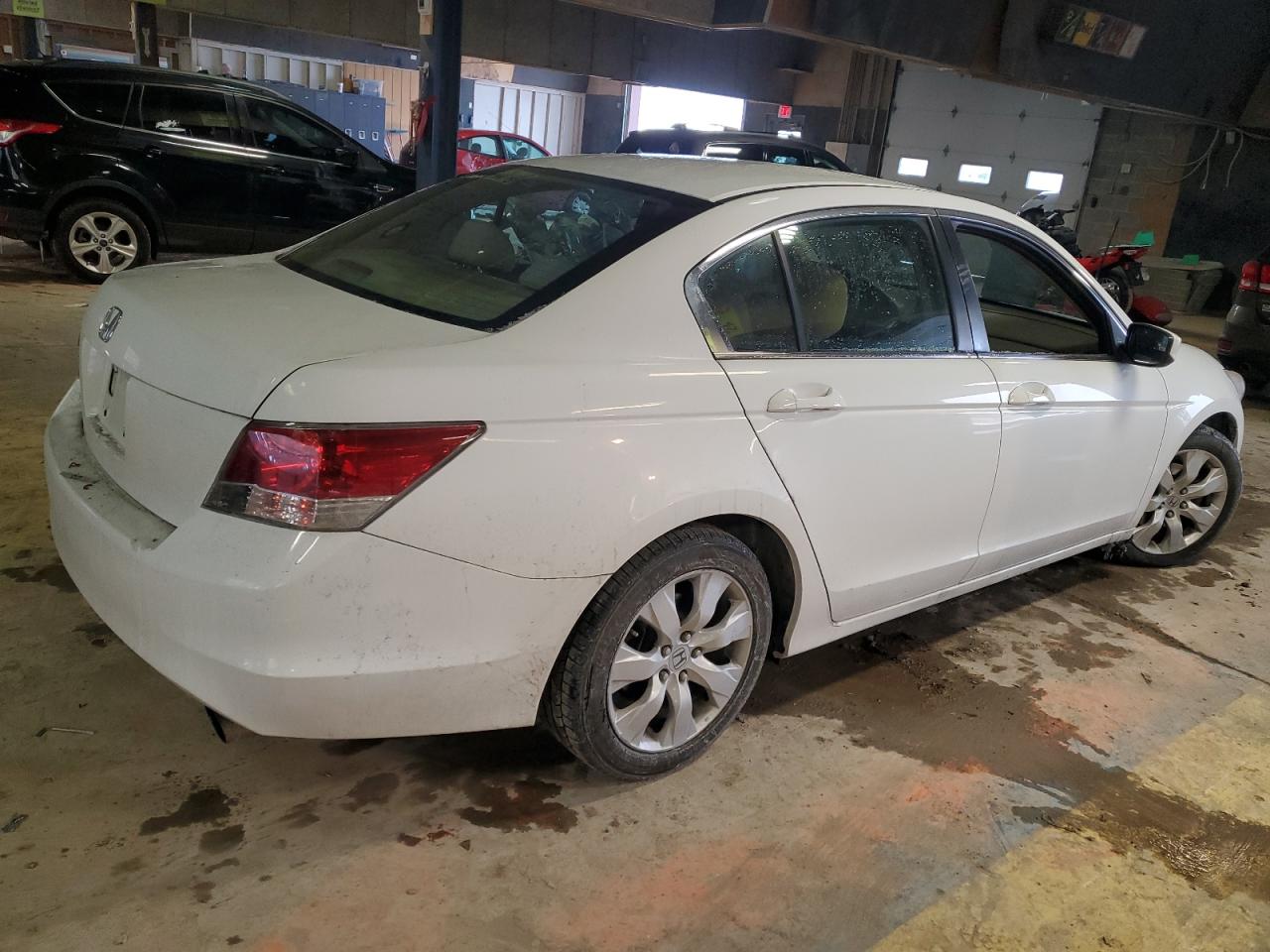 2010 Honda Accord - Image 3
