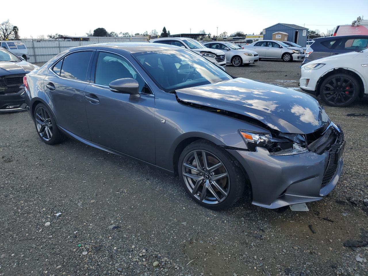 2015 Lexus IS - Image 4