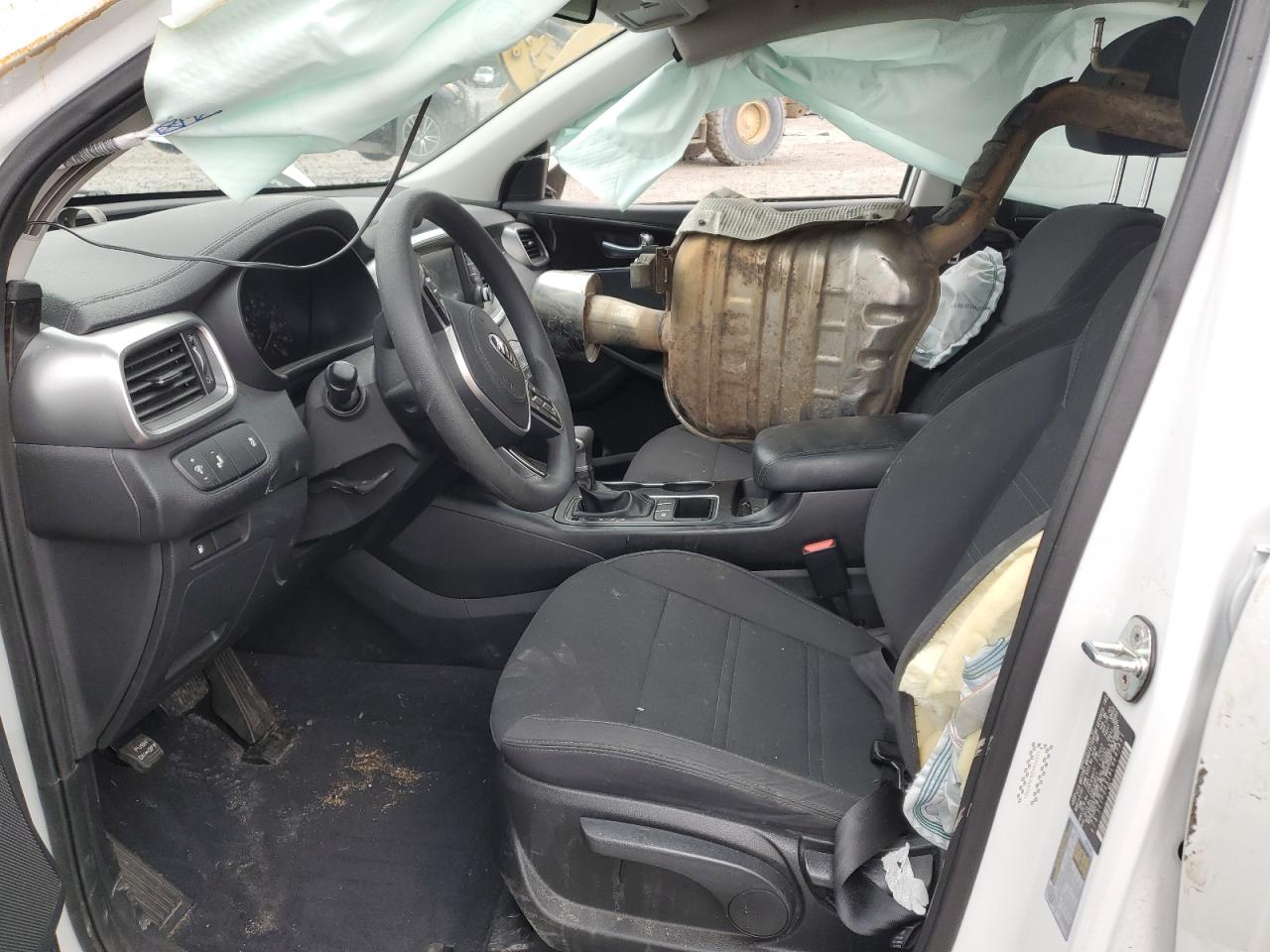 2020 Kia Sorento - Image 7