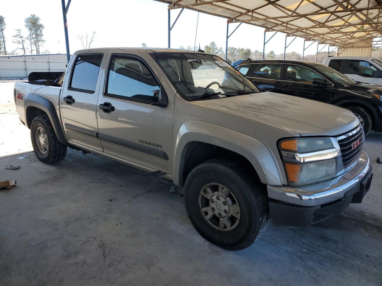 2004 GMC Canyon - Image 4