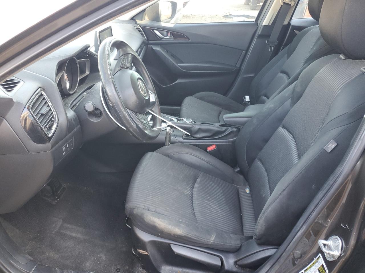 2016 Mazda 3 - Image 7