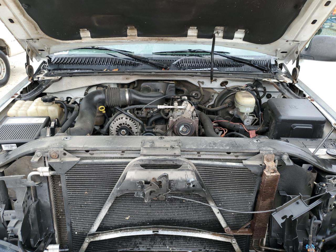 2006 GMC Sierra - Image 11