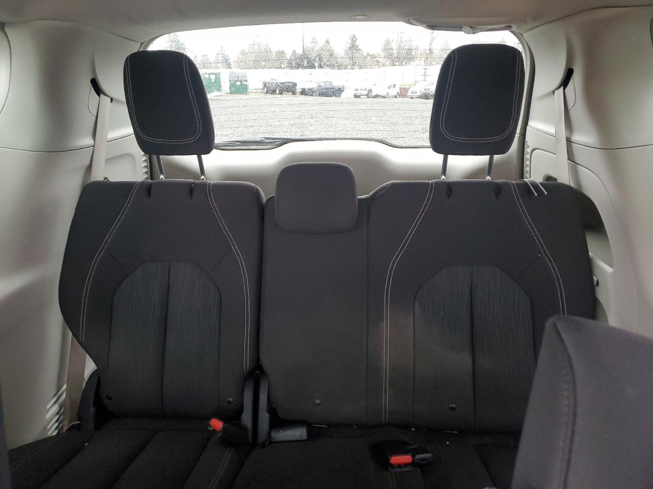 2020 Chrysler Voyager Lx VIN: 2C4RC1CG1LR106013 Lot: 45940955