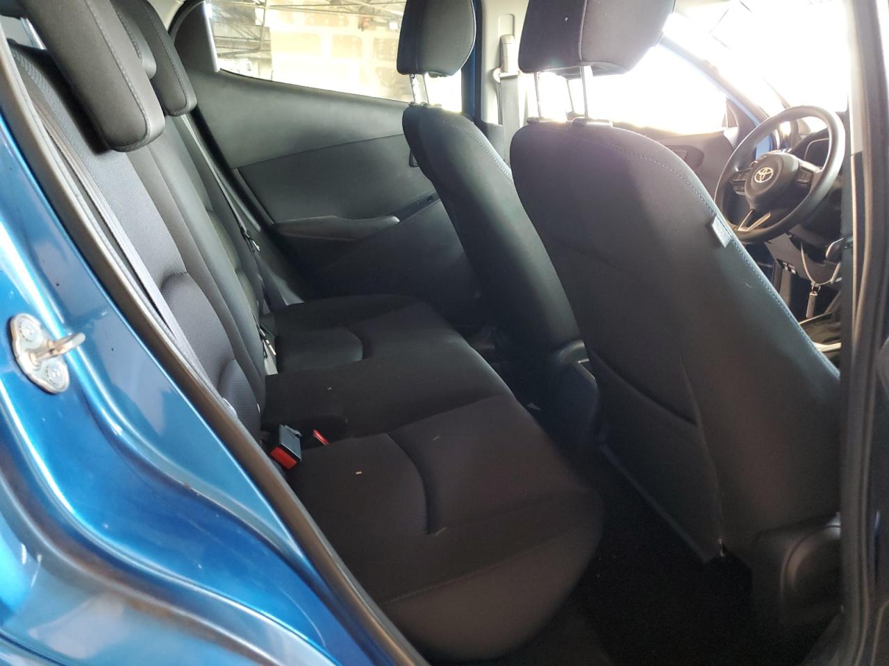 2019 Toyota Yaris - Image 10