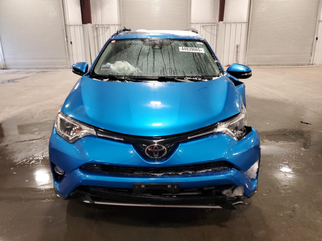 2018 Toyota RAV 4 - Image 5