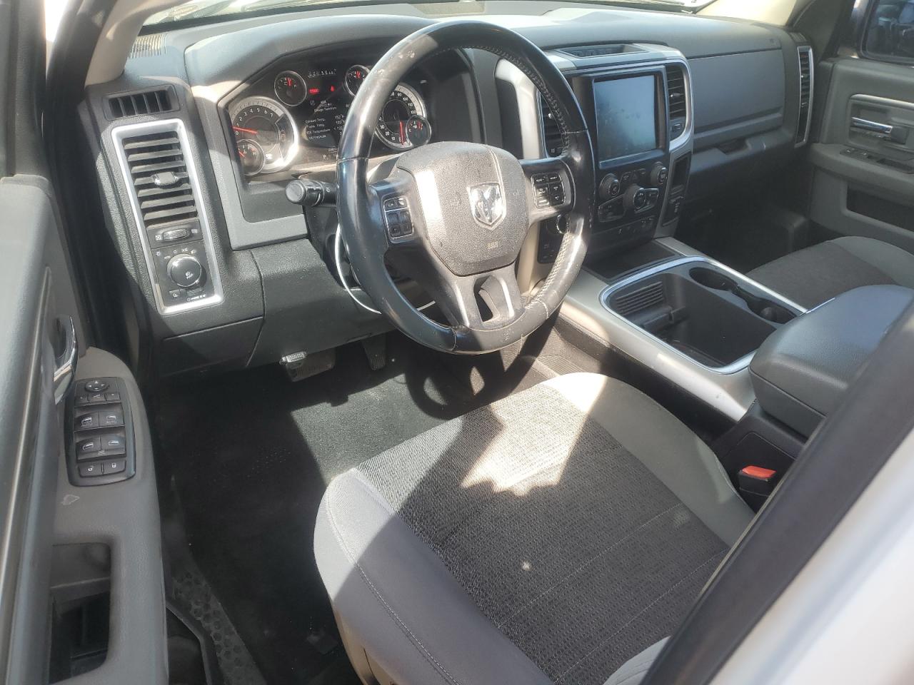2015 RAM 1500 - Image 8