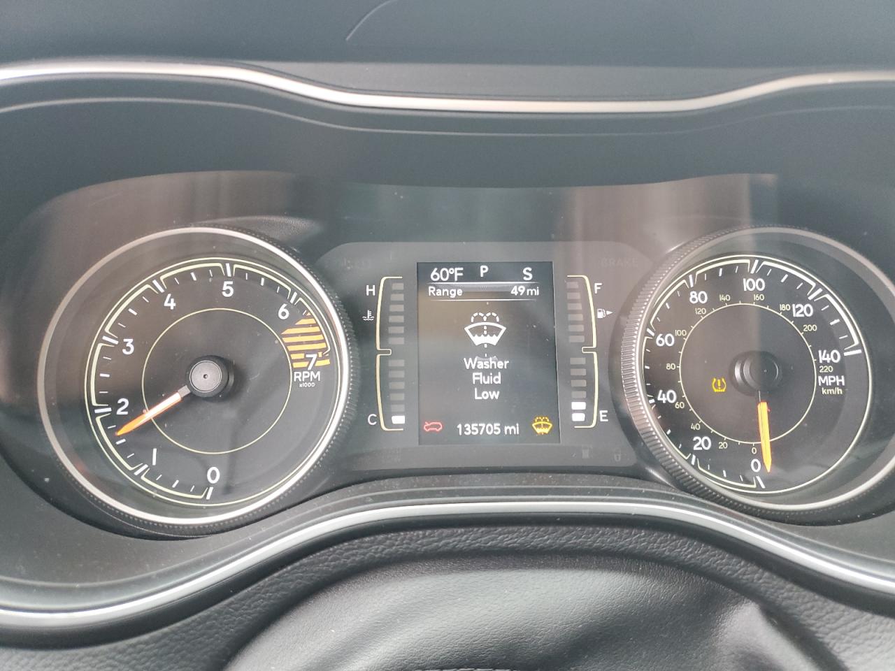 2019 Jeep Grand Cherokee - Image 9