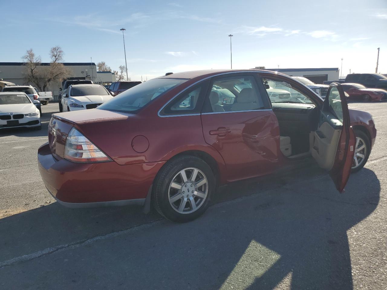 2009 Ford Taurus - Image 3