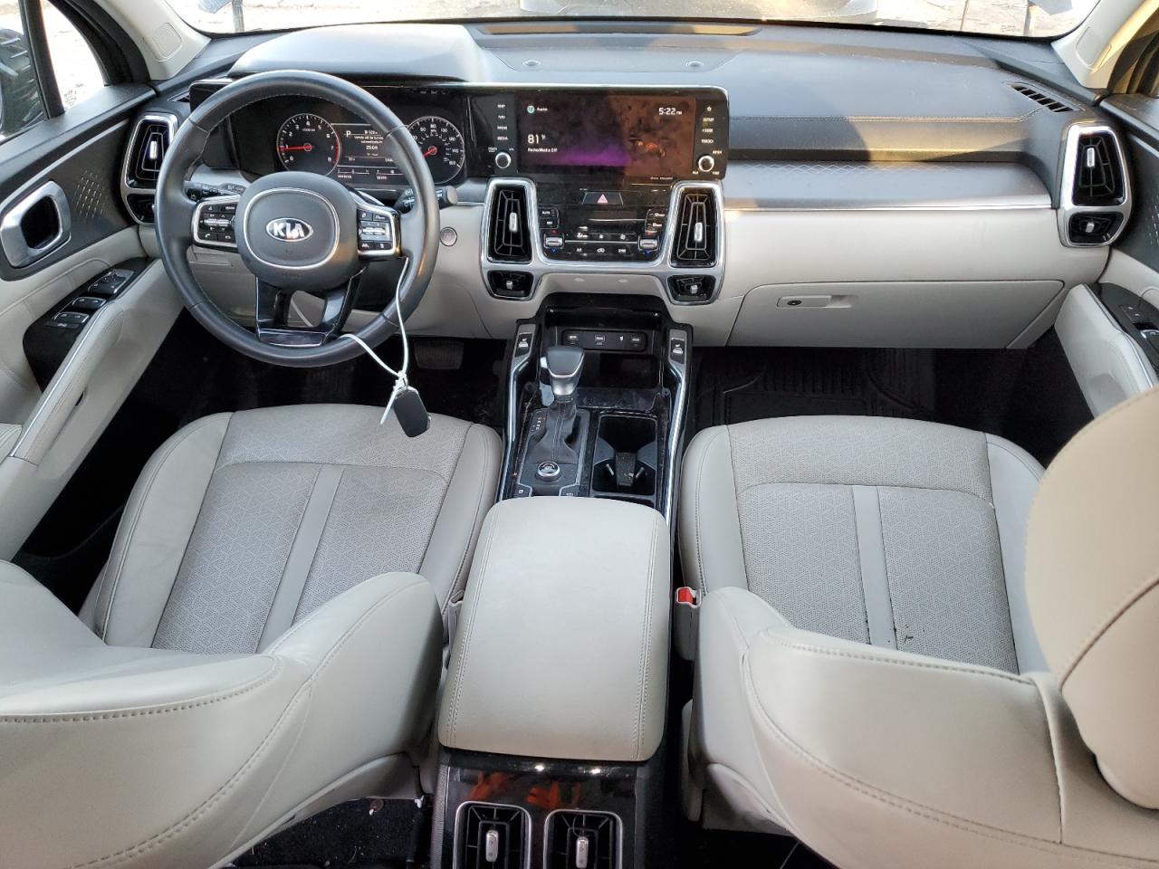 2021 Kia Sorento - Image 8