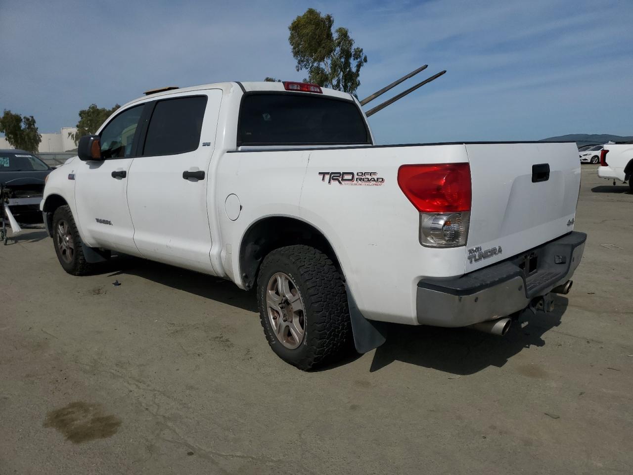 2008 Toyota Tundra - Image 2